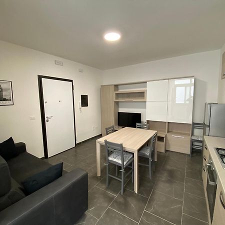 דירות רג'יו די קאלאבריה Little House מראה חיצוני תמונה