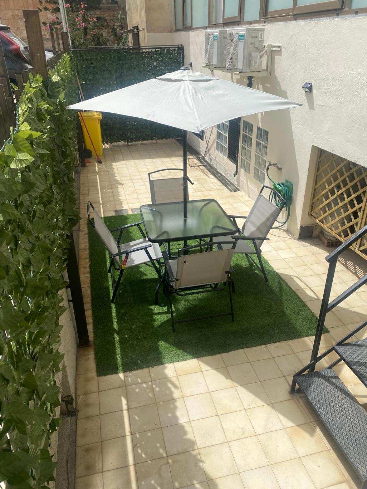 דירות רג'יו די קאלאבריה Little House מראה חיצוני תמונה